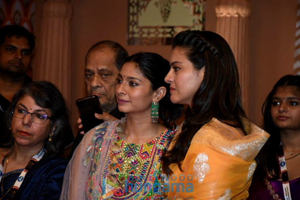 photos kajol tanishaa mukerji and sharbani mukherji snapped during durga puja at north bombay sarbojanin 5