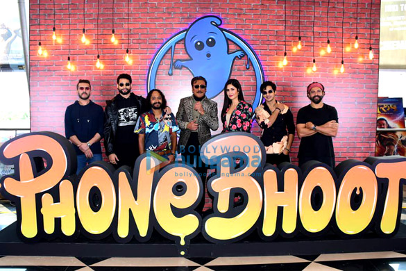 Photos: Katrina Kaif, Ishaan Khatter, Siddhant Chaturvedi and others attend the trailer launch of their film Phone Bhoot Photos: Katrina Kaif, Ishaan Khatter, Siddhant Chaturvedi and others attend the trailer launch of their film Phone Bhoot