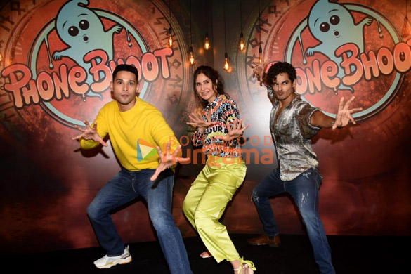 photos katrina kaif ishaan khatter and siddhanth chaturvedi snapped promoting phone bhoot 4