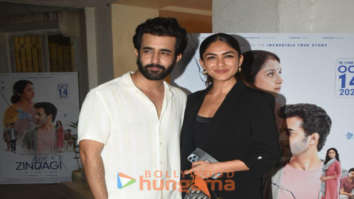Photos: Mrunal Thakur and other celebs attend the screening of the film Aye Zindagi