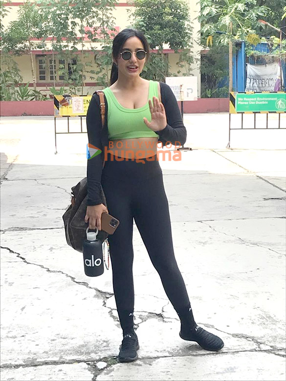 photos neha sharma spotted outside a gym in bandra 2 10
