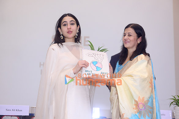 photos sara ali khan snapped at the interactive session no shame in new delhi 7