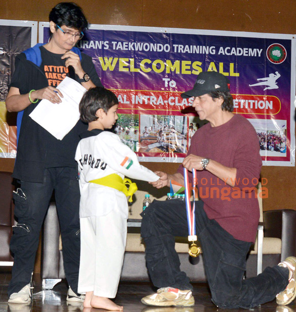 photos shah rukh khan gauri khan saif ali khan kareena kapoor khan and others spotted at kirans taekwondo training academy bkc2 8