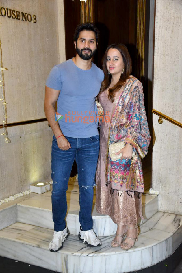 photos varun dhawan snapped with his wife at manish malhotras house in bandra 2