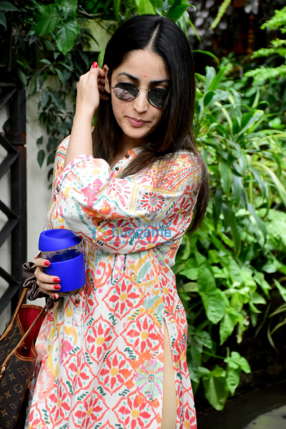 photos yami gautam dhar spotted at a salon 3 2