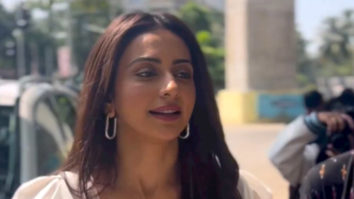 Rakul Preet Singh spends an afternoon with college students at their fest