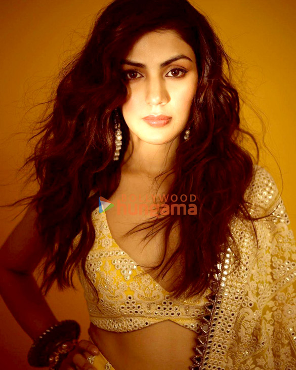rhea chakraborty 1 25