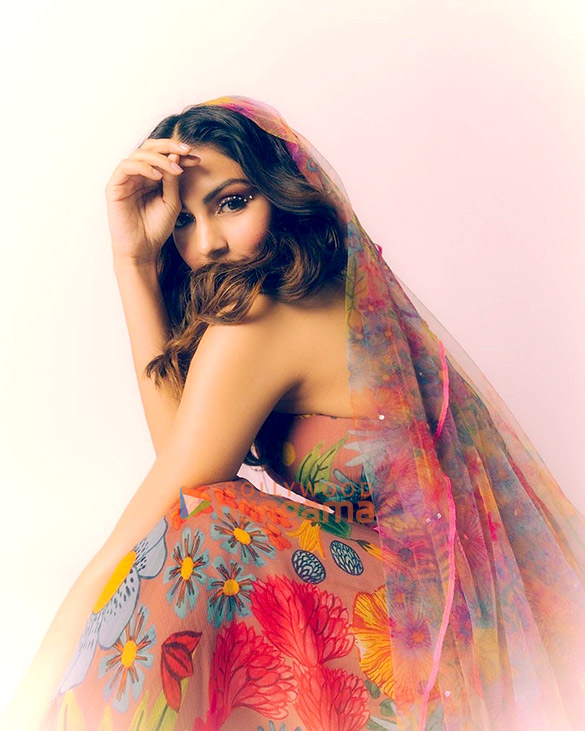 rhea chakraborty 5 4