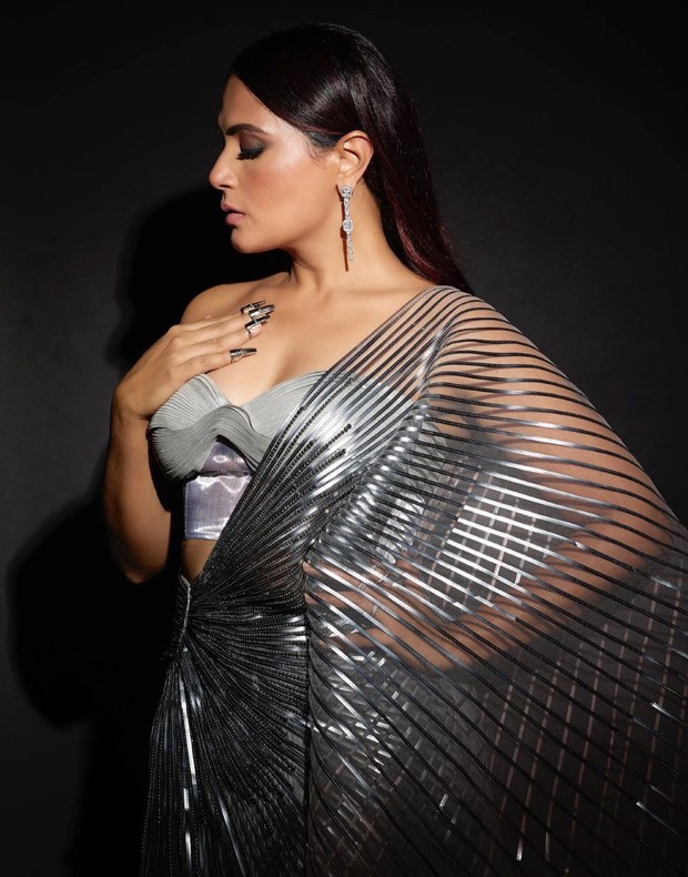 Richa Chadha is beauty personified in Amit Aggarwal’s metallic structured saree worth Rs. 1.10 Lakh at Ayushmann Khurrana’s Diwali bash