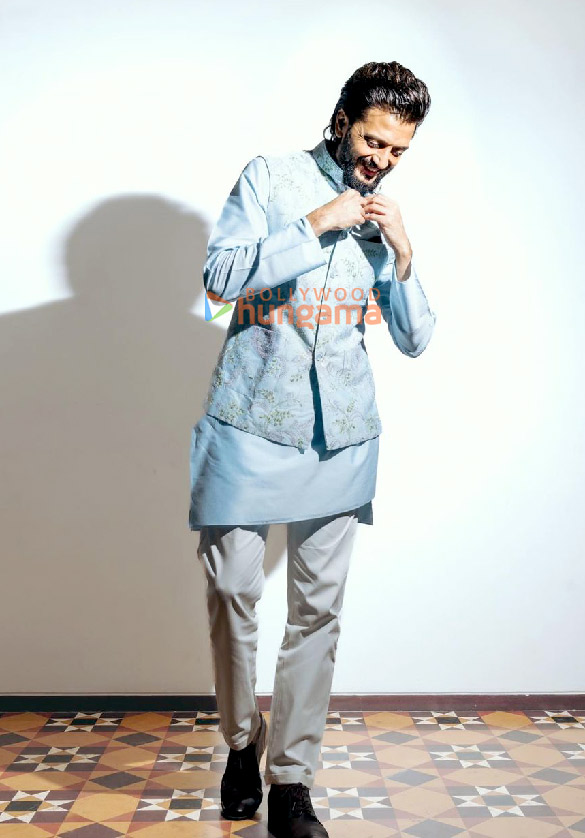 riteish deshmukh 2 22