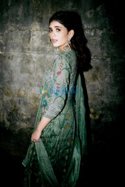 Celebrity Photos of Sanjana Sanghi