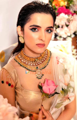 Celeb Photos Of Shirley Setia
