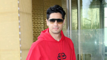 Sidharth Malhotra looks absolutely cool in a red hoodie