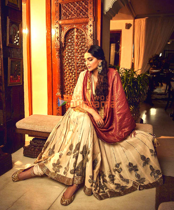 sonam kapoor ahuja 5 9