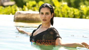Celeb Photos Of Sonnalli Seygall