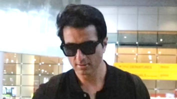 Sonu Sood poses for a selfie with fans at the airport
