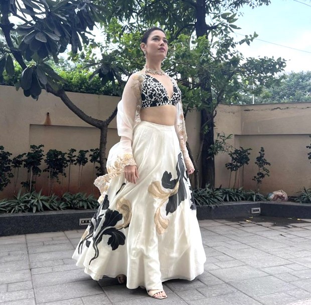 Tamannaah Bhatia takes traditional clothing up a notch in Devnaagri’s Rs. 58K monochrome printed lehenga