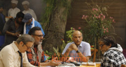 On the sets of the movie Uunchai