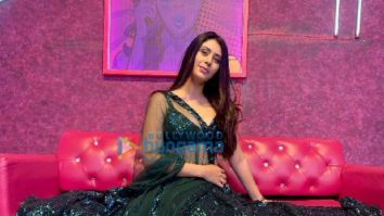 Celeb Photos Of Warina Hussain