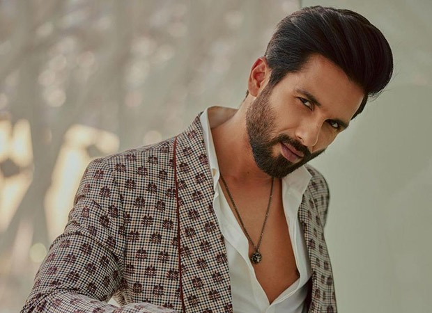 ‘Biker boy’ Shahid Kapoor looks dashing as he takes a Sunday ride; shares a picture with fans