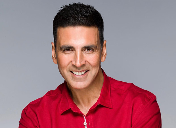 Akshay Kumar’s reply to Richa Chadha’s tweet proves that though he holds a Canadian passport, by heart, he is truly an INDIAN