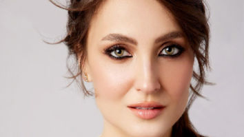 Celeb Photos Of Elli AvrRam