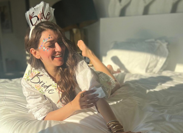 Hansika Motwani sets new ‘Bachelorette goals’ with her latest video of having fun with her girls in Greece 
