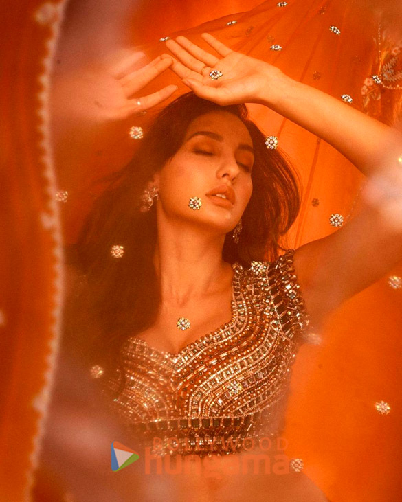 nora fatehi 5 38