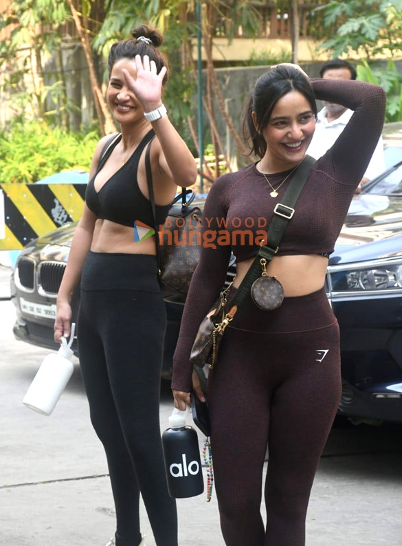 photos aisha sharma and neha sharma spotted outside a gym in bandra 1