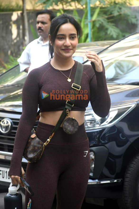 photos aisha sharma and neha sharma spotted outside a gym in bandra 2