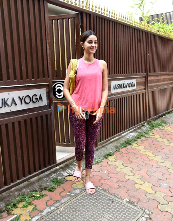 photos ananya panday spotted at anshuka yoga in bandra 4 18