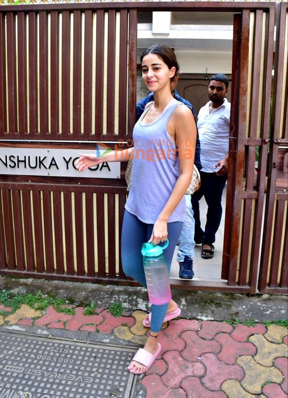 photos ananya panday spotted at anshuka yoga in bandra 4 16