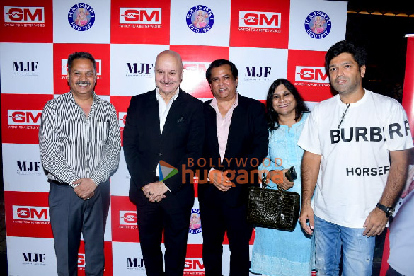 photos anupam kher sooraj barjatya and mahavir jain attend the special screening of the film uunchai 1