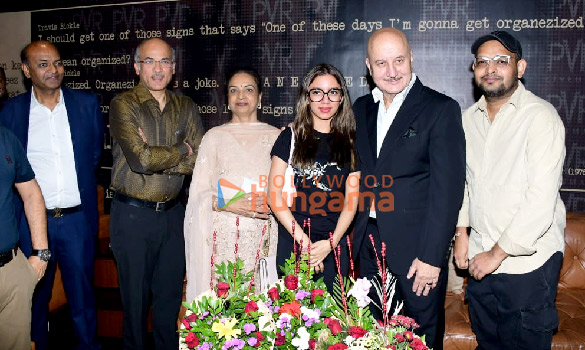 photos anupam kher sooraj barjatya and mahavir jain attend the special screening of the film uunchai 3