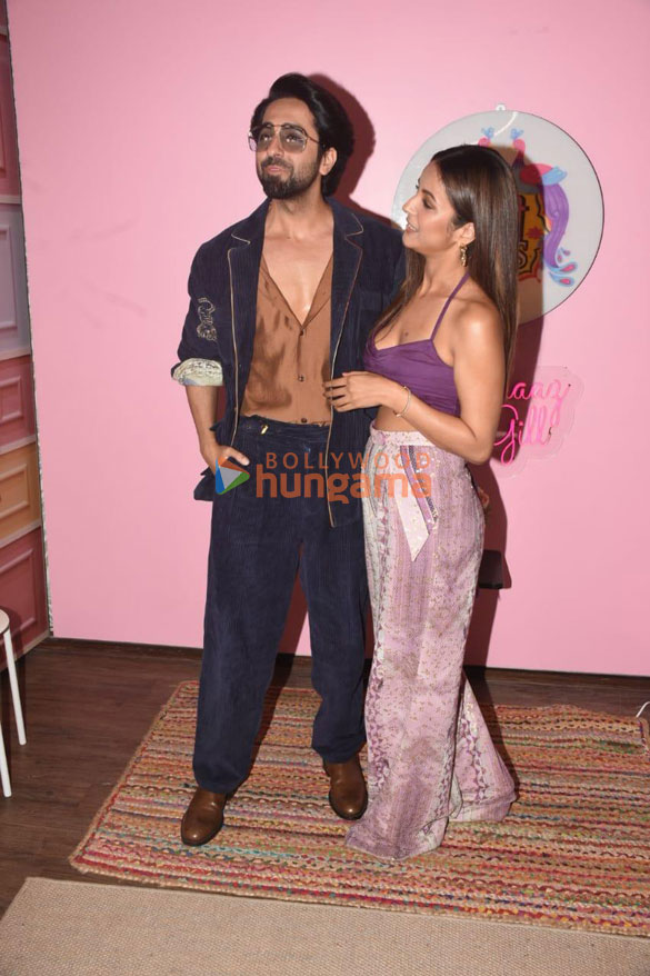 photos ayushmann khurrana snapped promoting an action hero on shenaaz gills chat show desi vibes 6