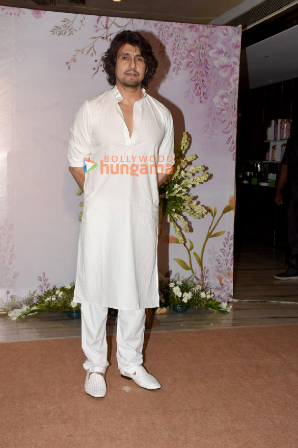 photos celebs attend palak muchhal and mithoons wedding reception 4