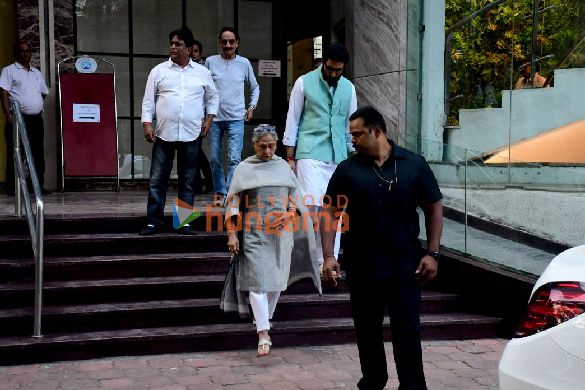 Photos: Celebs attend Rakesh Kumar’s prayer meet Photos: Celebs attend Rakesh Kumar’s prayer meet