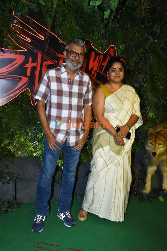 photos celebs attend the premiere of bhediya 5