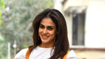 Photos: Genelia Deshmukh snapped in Bandra
