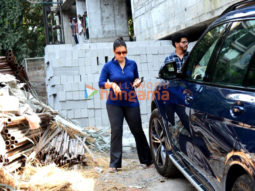 Photos: Kajol snapped looking for a new property in Juhu