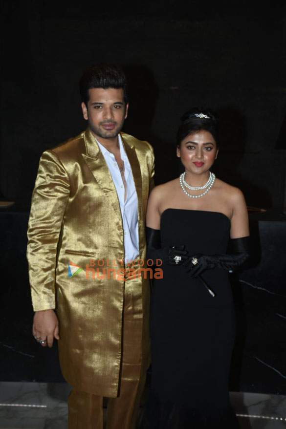 photos karan kundrra tejasswi prakash ankita lokhande and others attend a halloween party 9