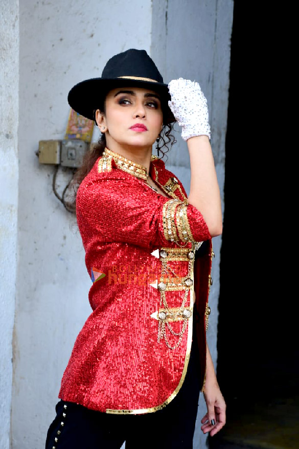 photos nora fatehi niti taylor rubina dilaik snapped on the sets of jhalak dikhhla jaa 10 2