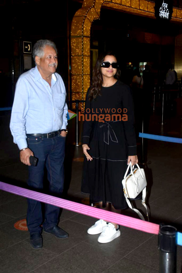photos parineeti chopra tamannaah bhatia govinda and suniel shetty snapped at the airport 1