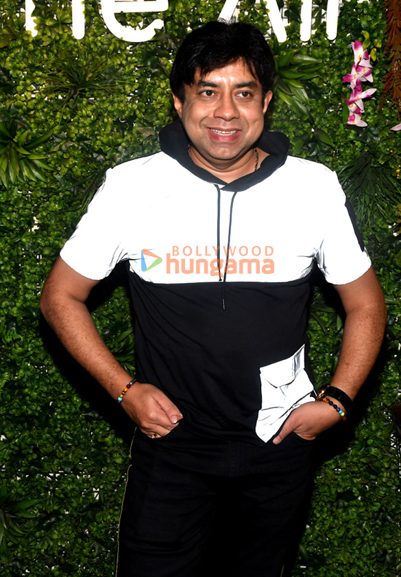 photos sanjay nirupam shivani nirupam hosts a late diwali party and announce shivanis foray into fashion 12