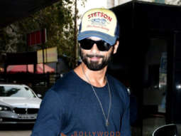 Photos: Shahid Kapoor snapped in Andheri