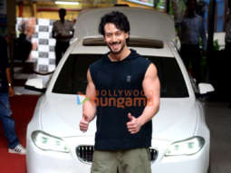 Photos: Tiger Shroff snapped in Juhu