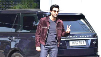 Ranbir Kapoor gets clicked outside his house as he returns from hospital