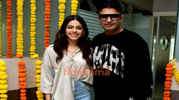 On The Sets From The Movie SRI