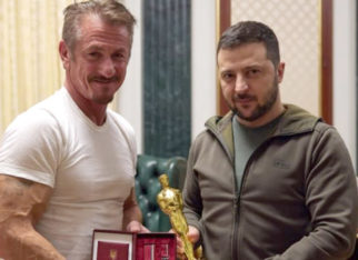 Sean Penn hands his Oscar trophy to Ukrainian President Volodymyr Zelenskyy – “If I know this is here with you, then I’ll feel better and strong enough for the fights”