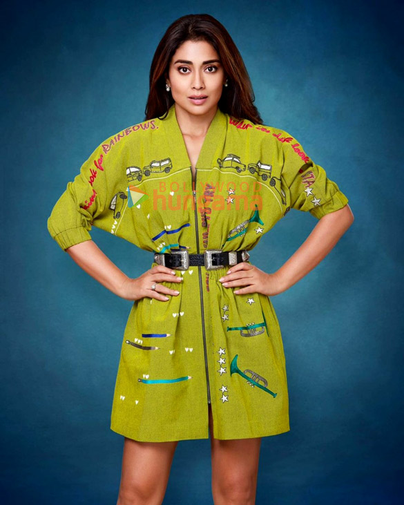 shriya saran 2 14